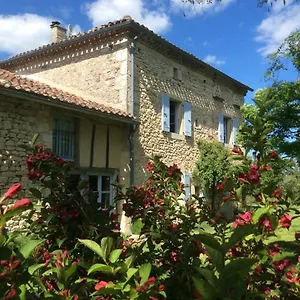 *** Couette-café Le Clos Pastel France