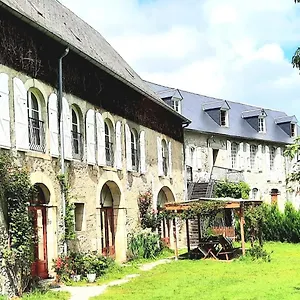  Couette-café Domaine Lou Castet France